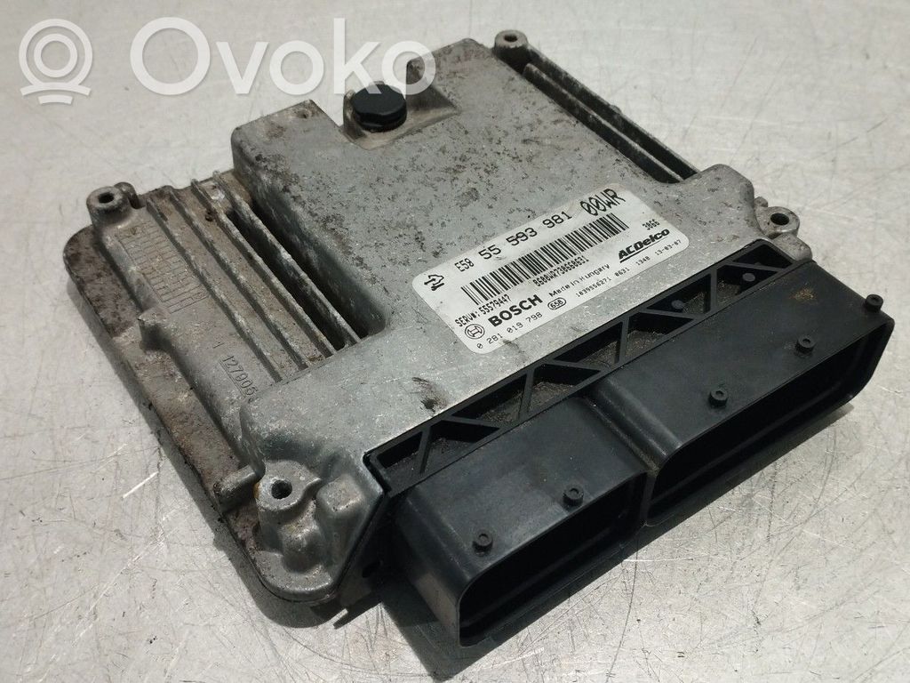 Moottorin ohjainlaite/moduuli   55593981,0281019798,55579447