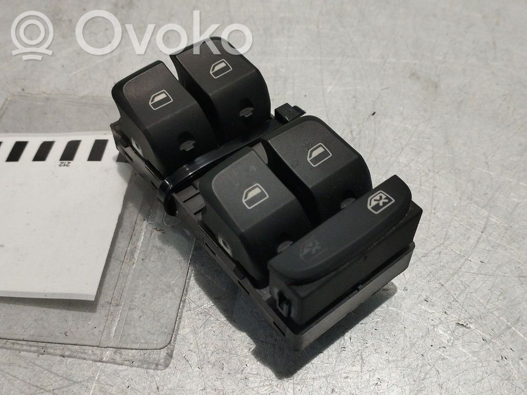 Elektrisko logu slēdzis   8X0959851