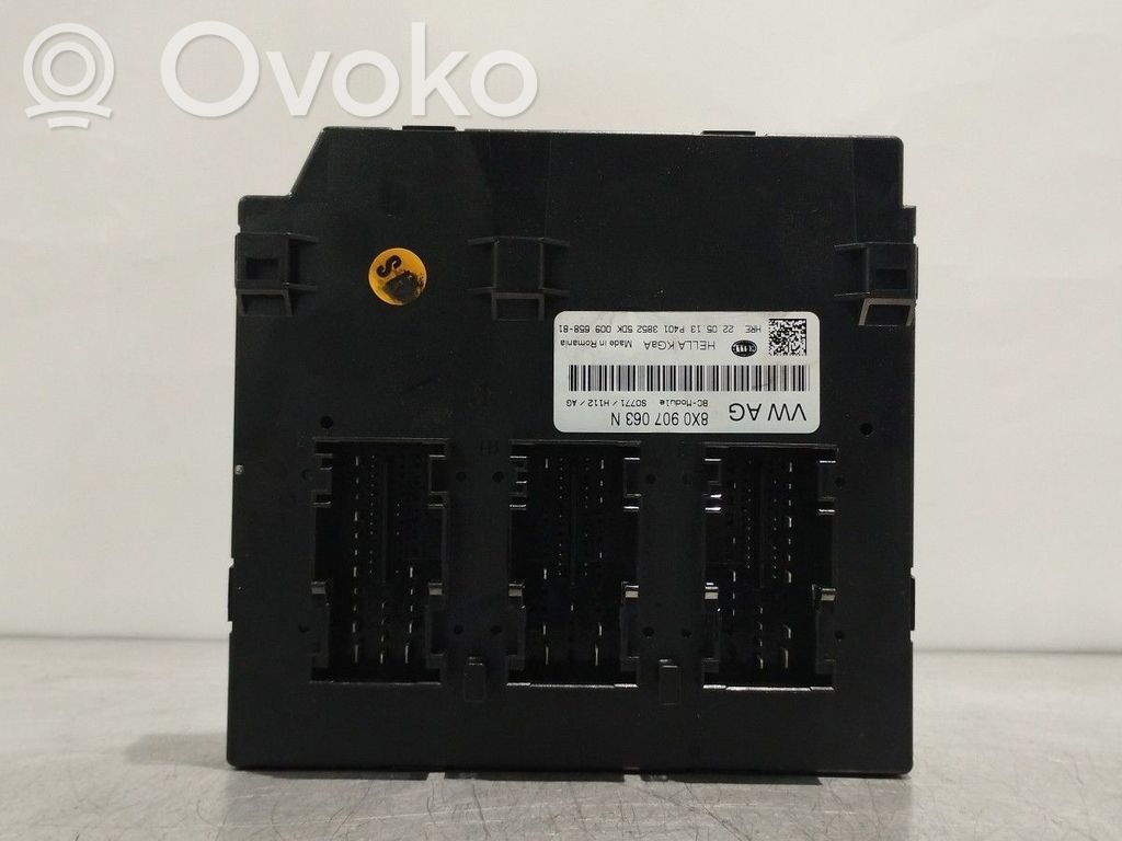 Sulakerasia   8X0907063N,5DK00965881