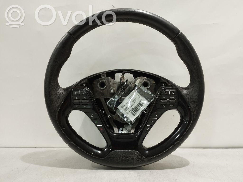 KIA Ceed Steering wheel 