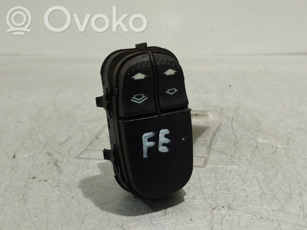 Electric window control switch   98AG14529AC