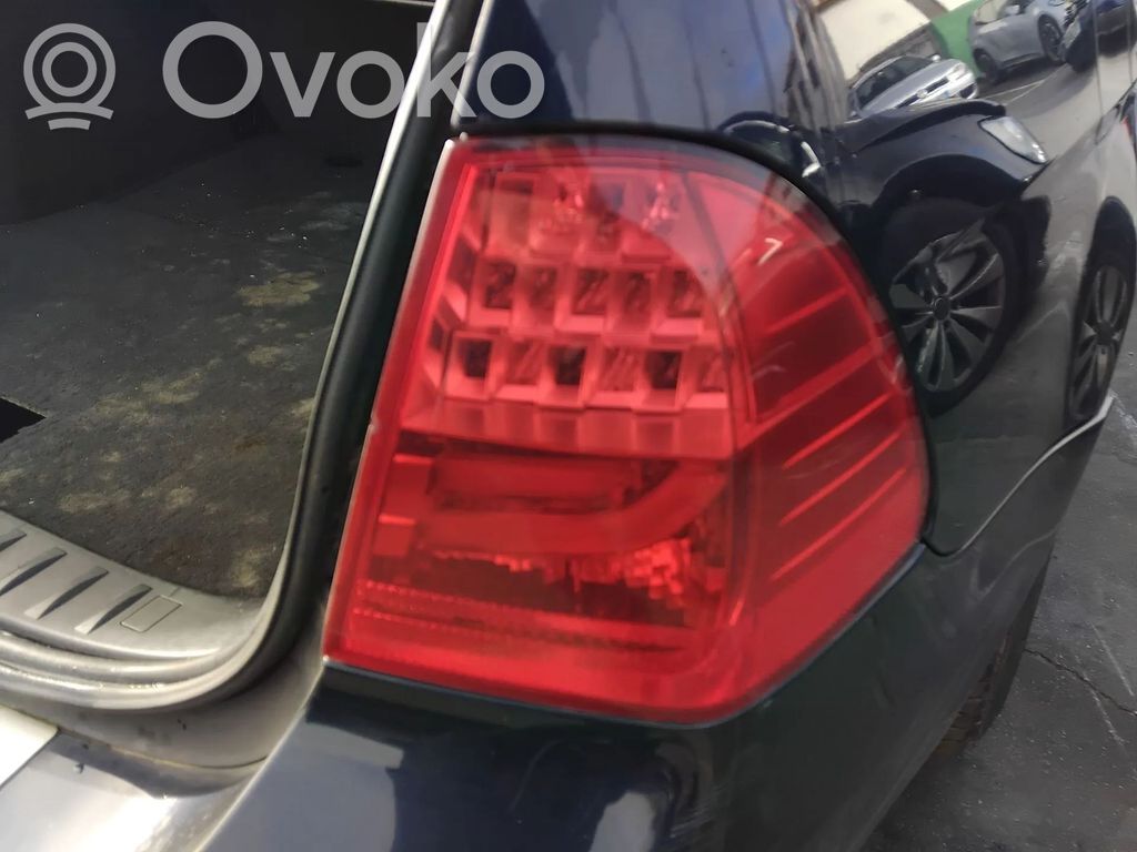 Rear/tail lights