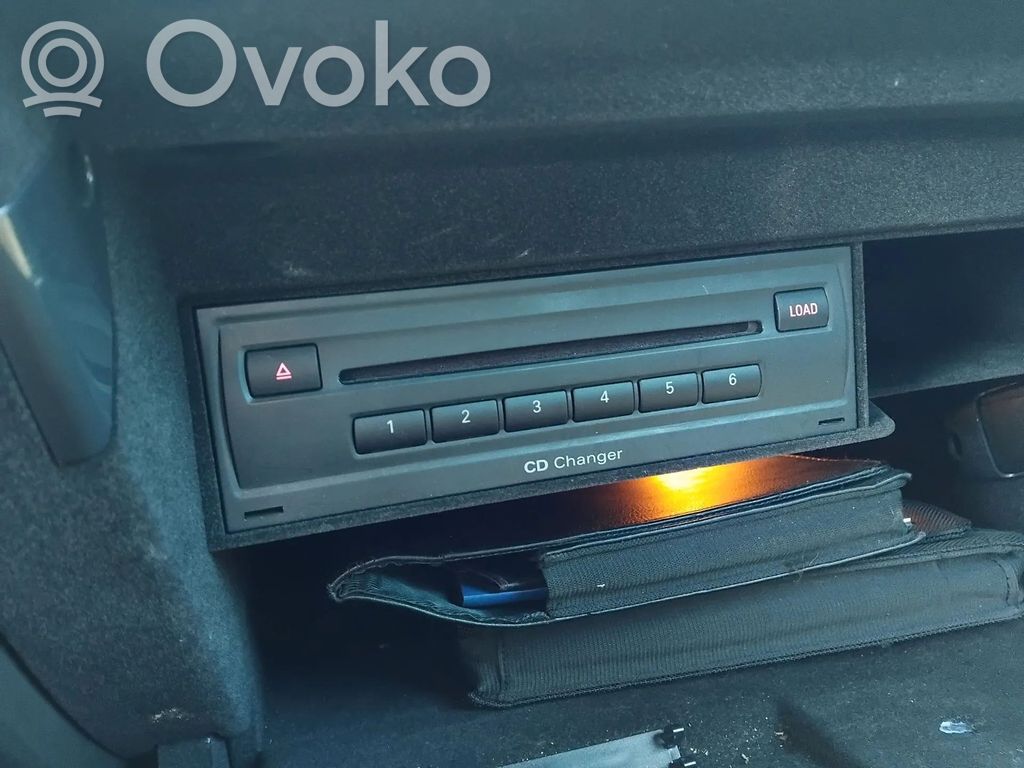 CD/DVD mainītājs