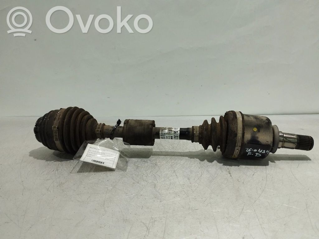 Etuvetoakseli   8681523