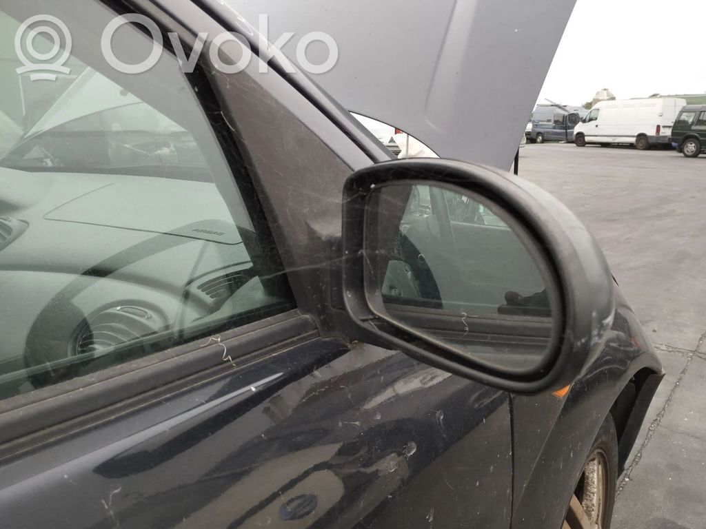 Front door electric wing mirror