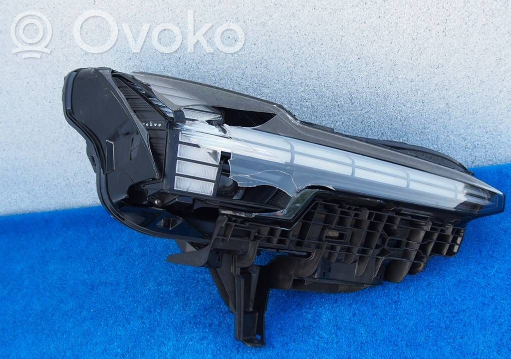 Volvo EX30 Headlight/headlamp 