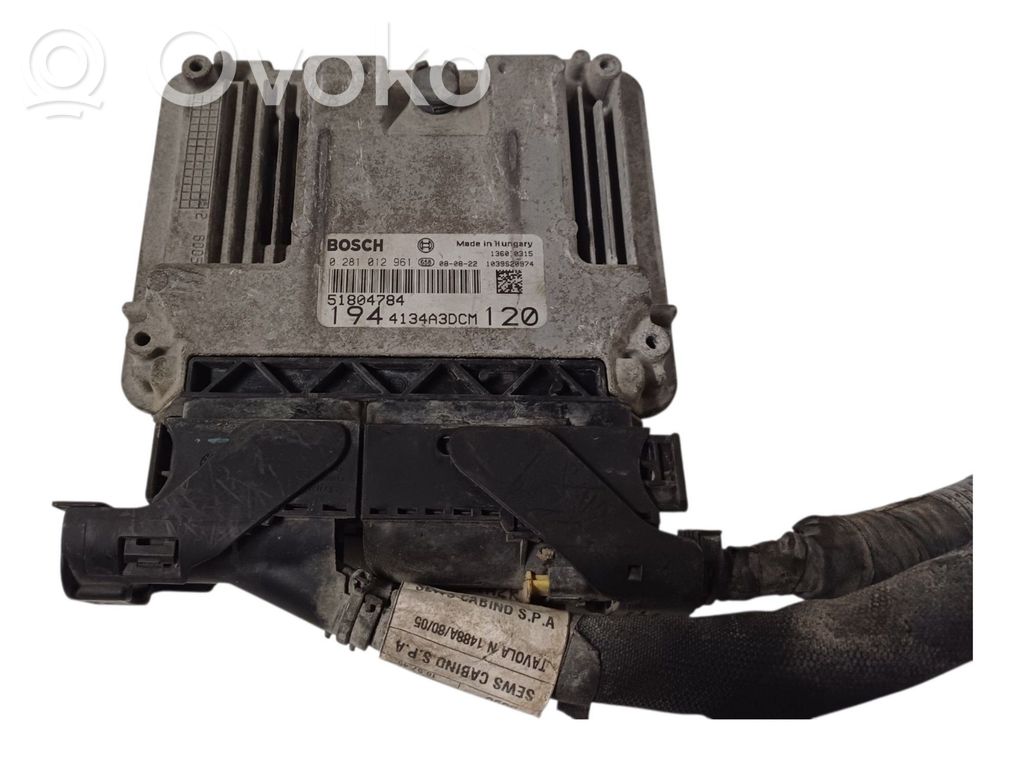Engine control unit/module   51804784,51804784,939A1000