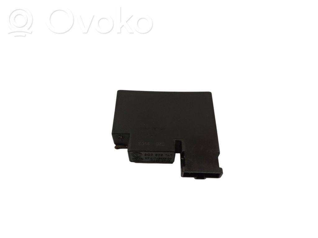 Audi A1 Keyless (KESSY) go control unit/module 