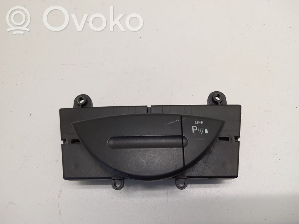 Parking (PDC) sensor switch   646961