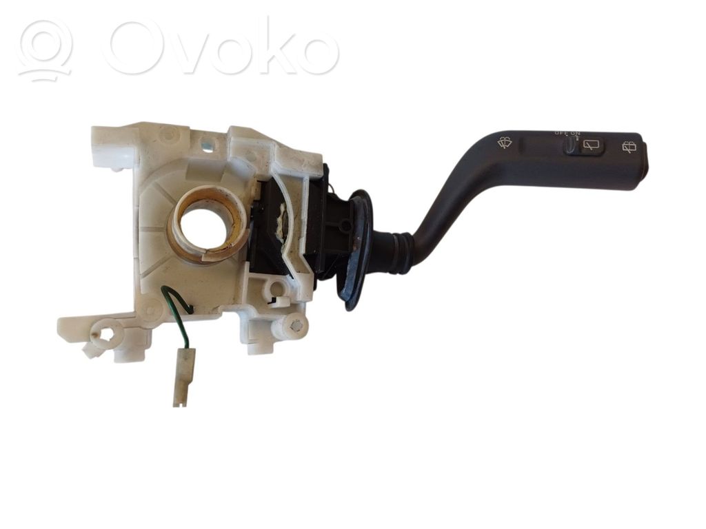 Volvo S40, V40 Valytuvų rankenėlė 