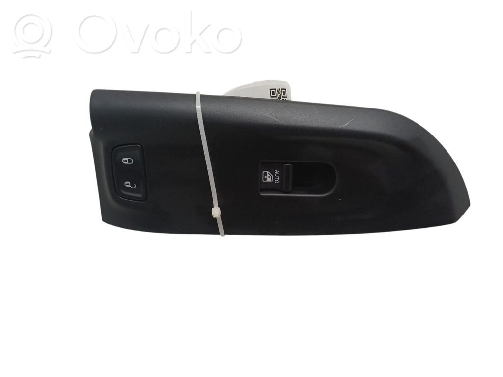 Fiat 500X Przyciski szyb 