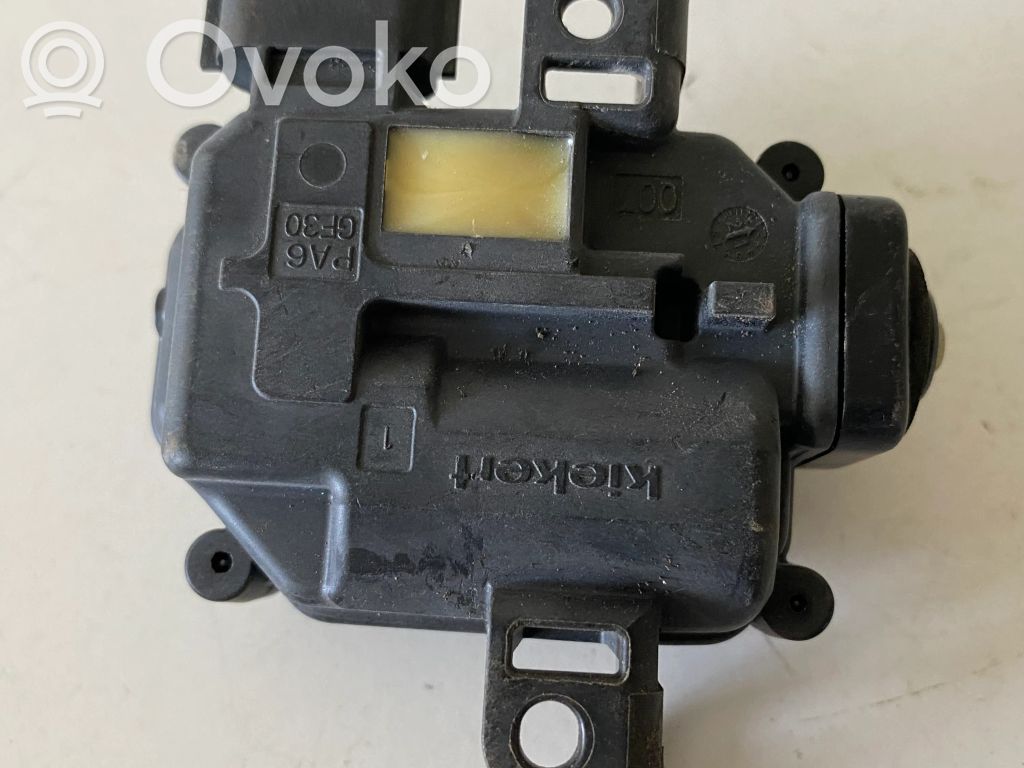 Renault Zoe Electric car charge socket cover 