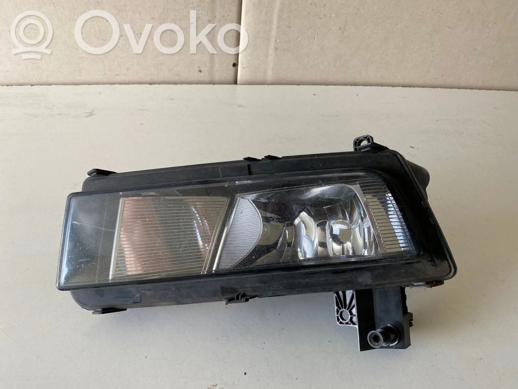 Volkswagen Touran III Priešrūkinis žibintas priekyje 
