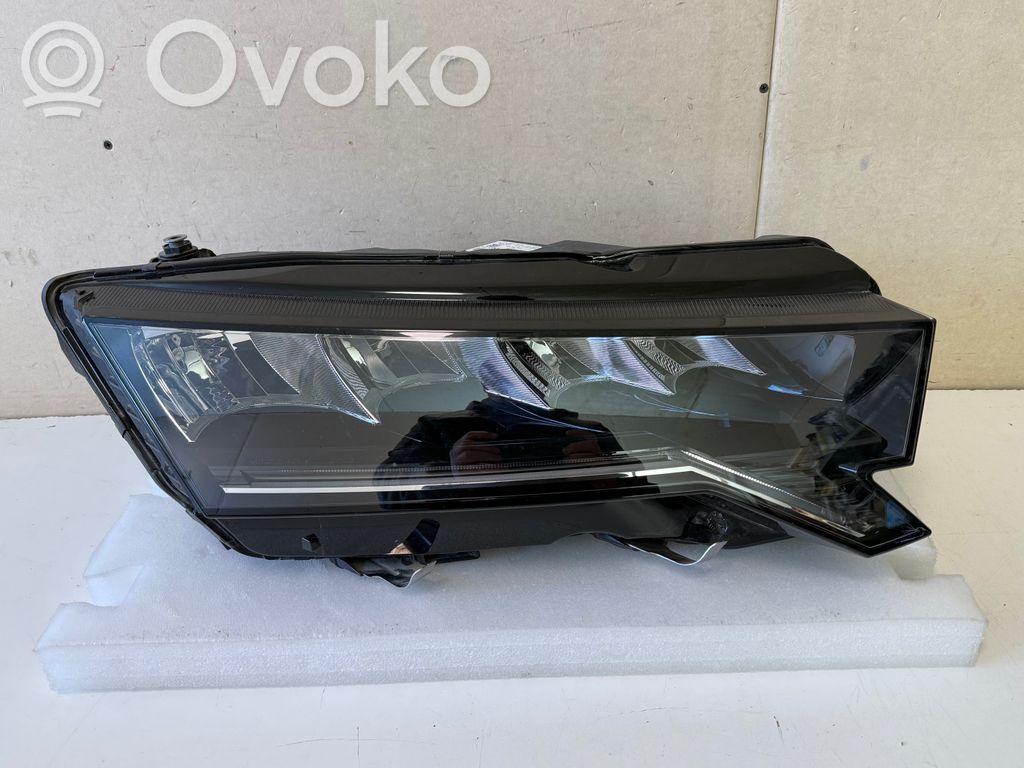 Skoda Octavia Mk4 Faro/fanale 