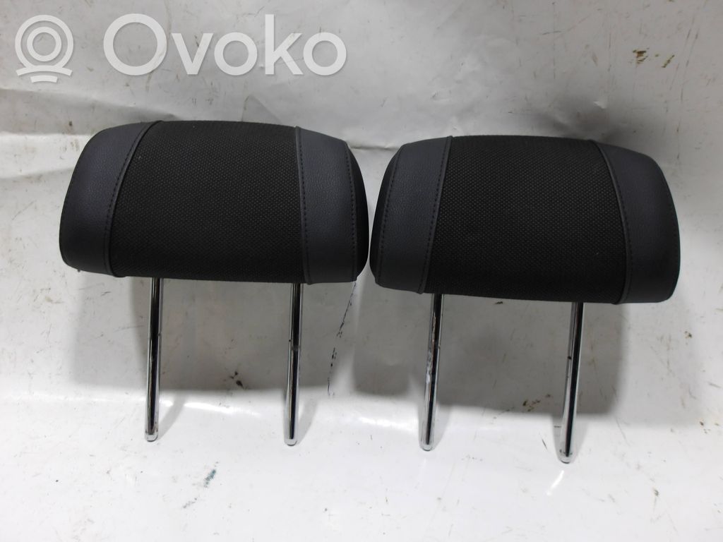 BMW 1 E82 E88 Rear seat headrest 