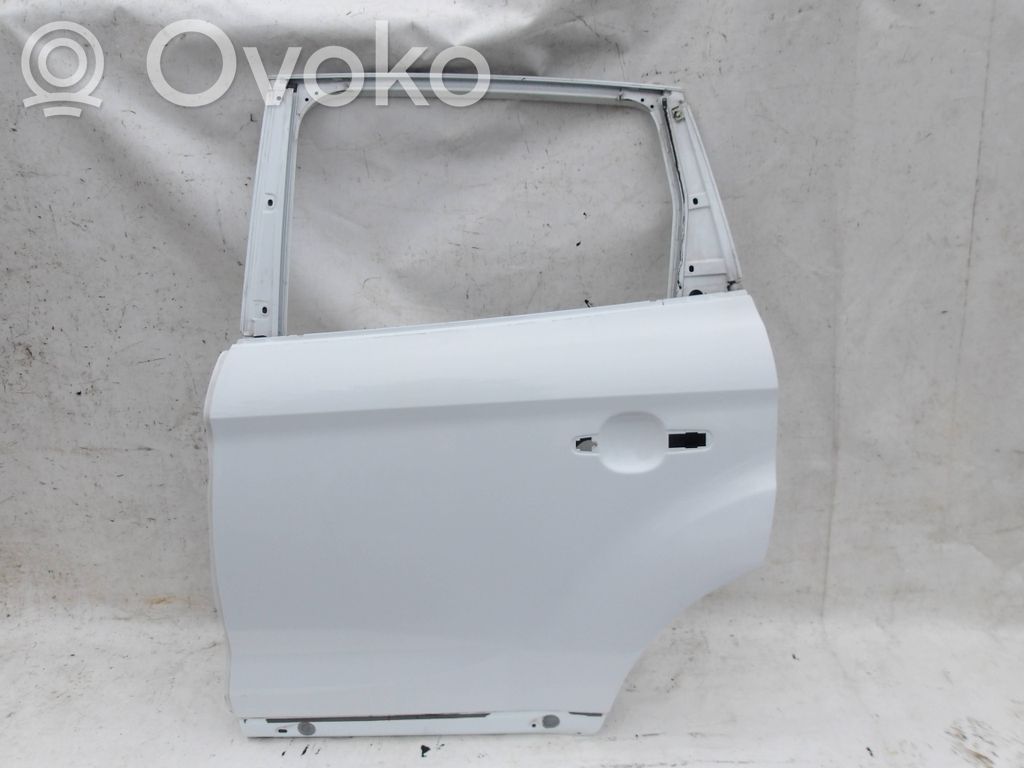 Ford Kuga I Puerta trasera 
