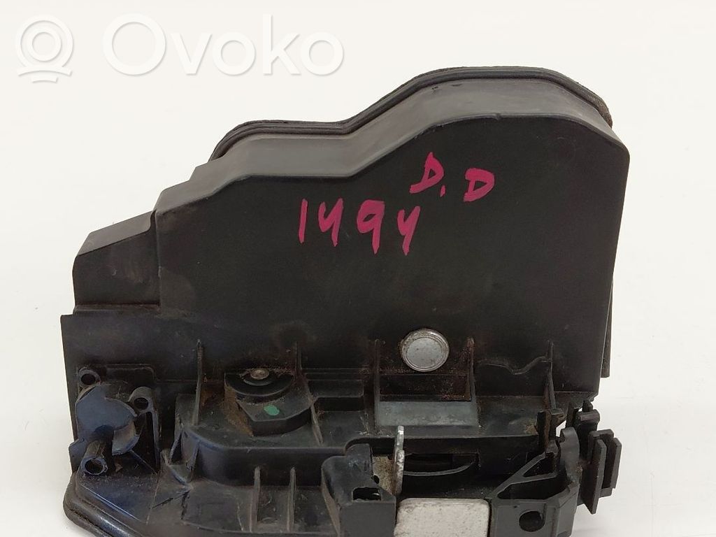 Front door lock   7202146