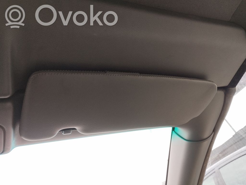 Sun visor