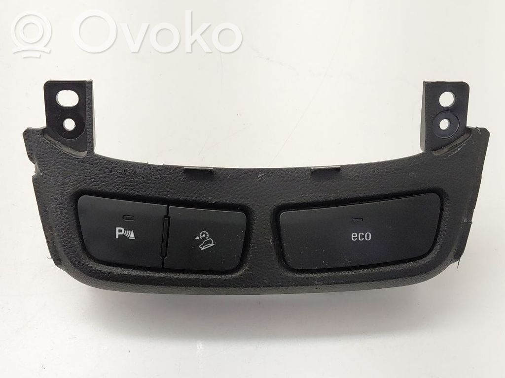 Multifunctional control switch/knob   AVF94444