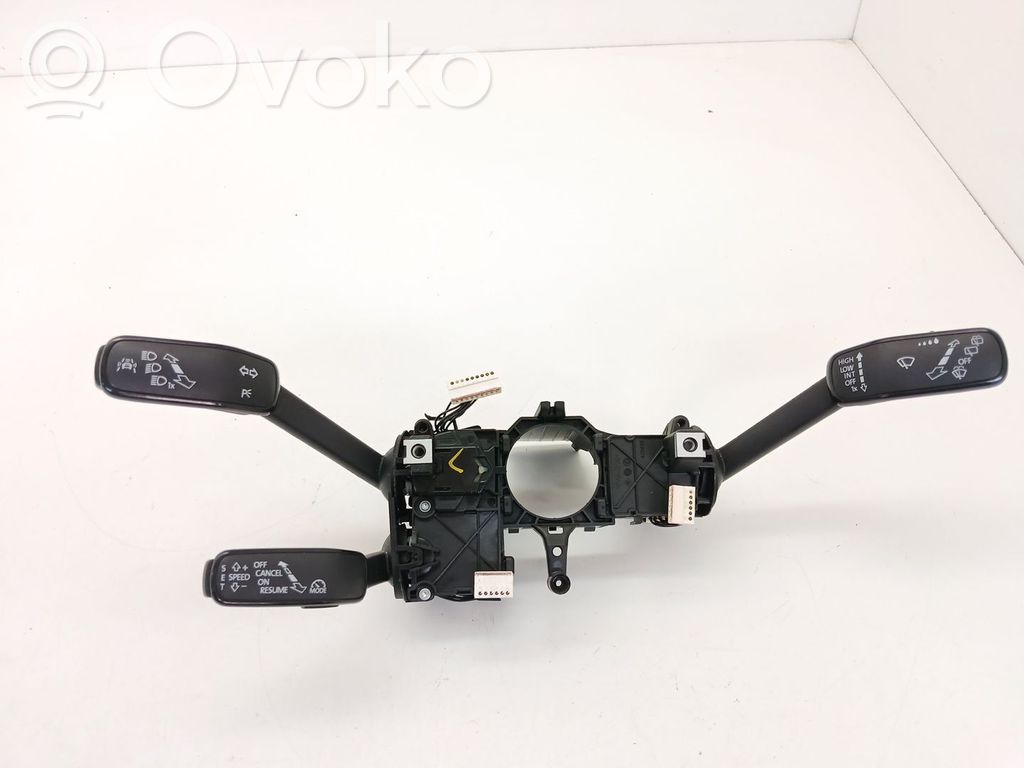 Interruptor de control multifunción   5Q0953521GC