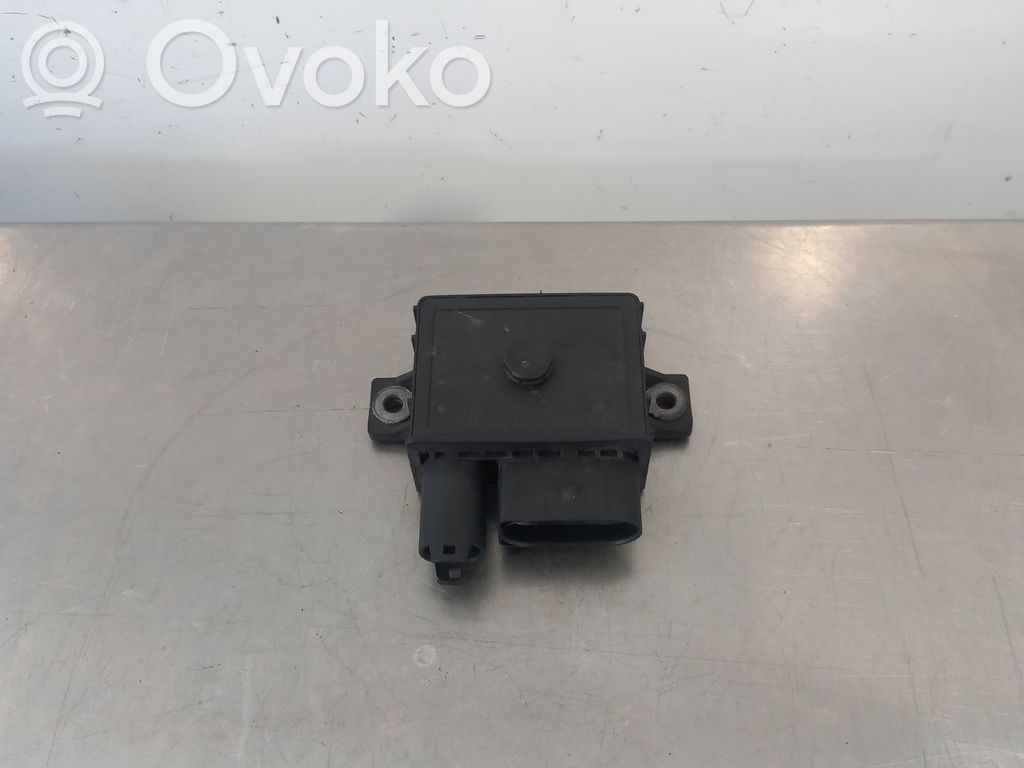 Kvēlsveču relejs   780120002