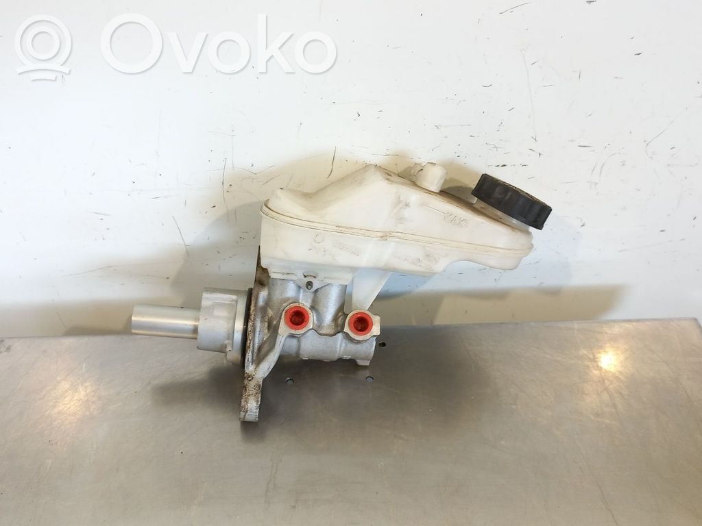 Toyota Aygo AB40 Cilindro del sistema frenante 