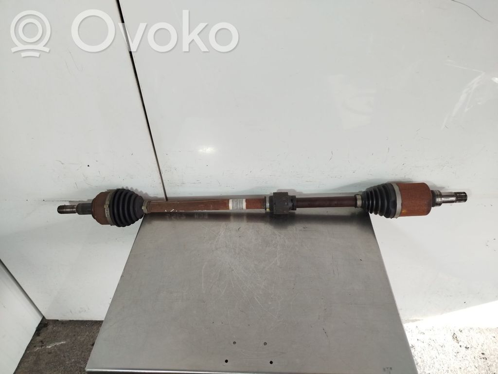 Ford Focus Priekinis pusašis 