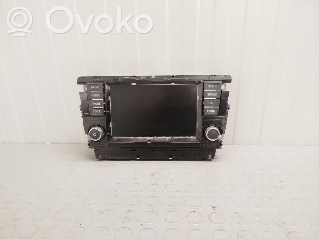 Skoda Rapid (NH) Radio/CD/DVD/GPS head unit 