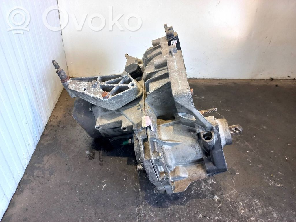 Renault Clio I Manual 5 speed gearbox 