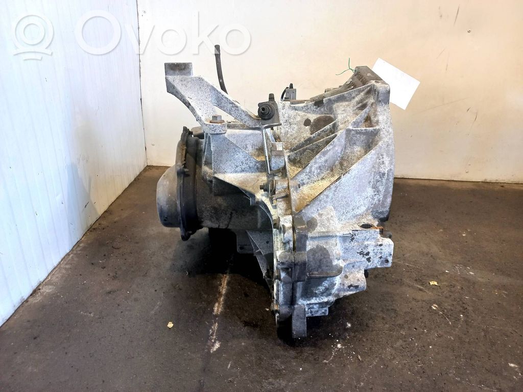 Volvo S40, V40 Manual 5 speed gearbox 