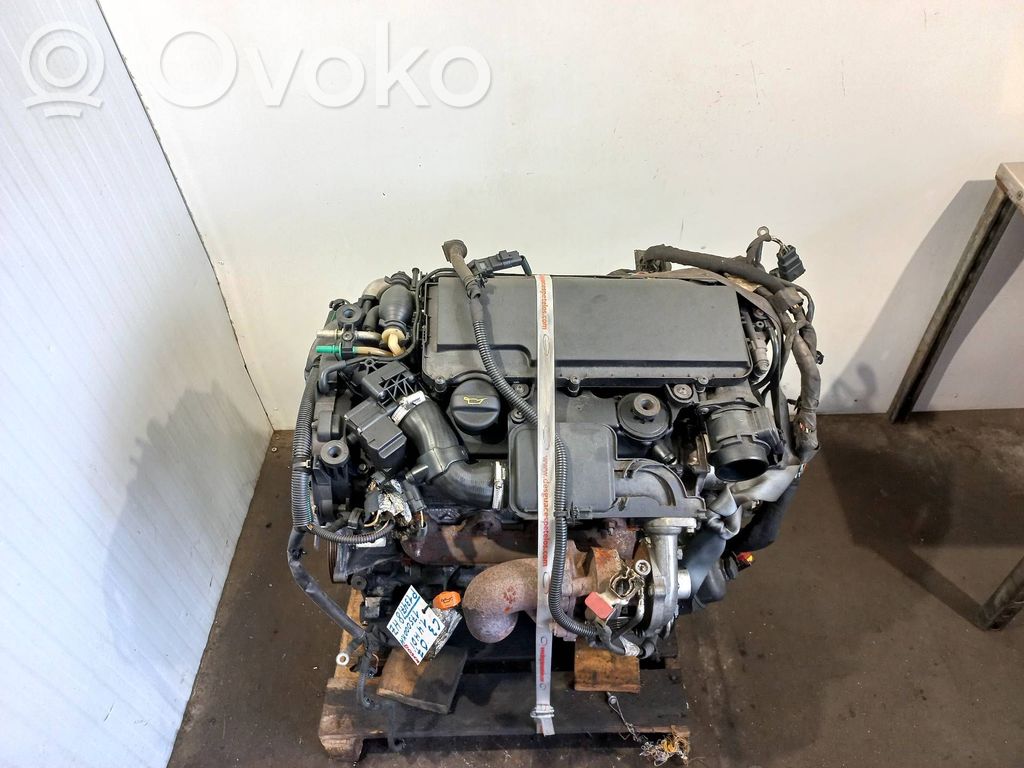 Variklis   8HZ,175000KMS
