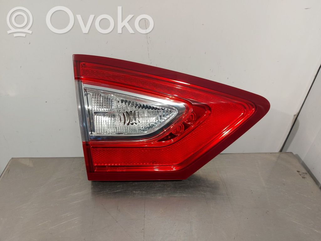 Ford Mondeo MK IV Tailgate rear/tail lights 