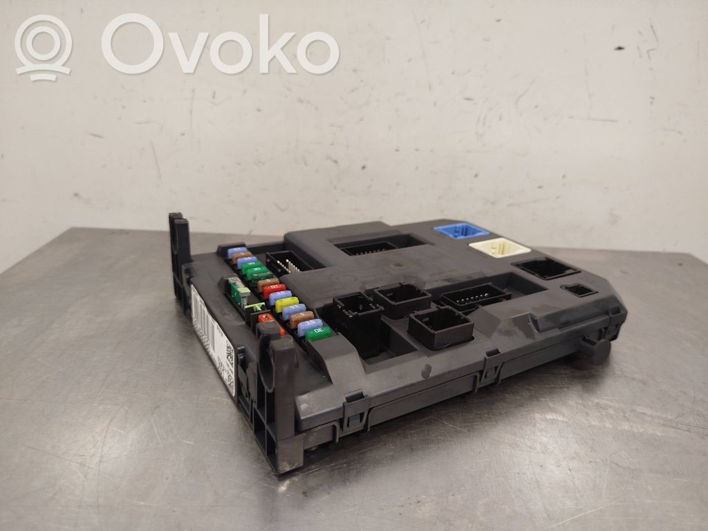 Módulo de fusible   9664983080