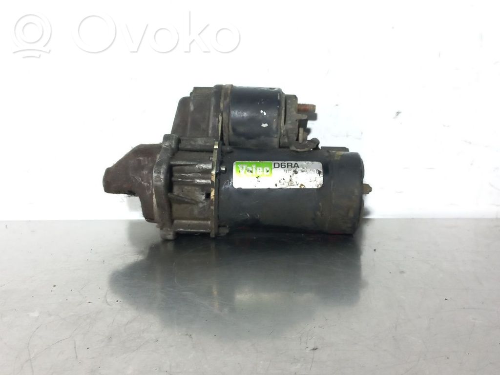 Starteris   D6RA62