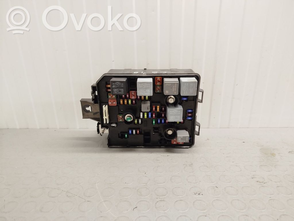 Opel Mokka X Sulakemoduuli 