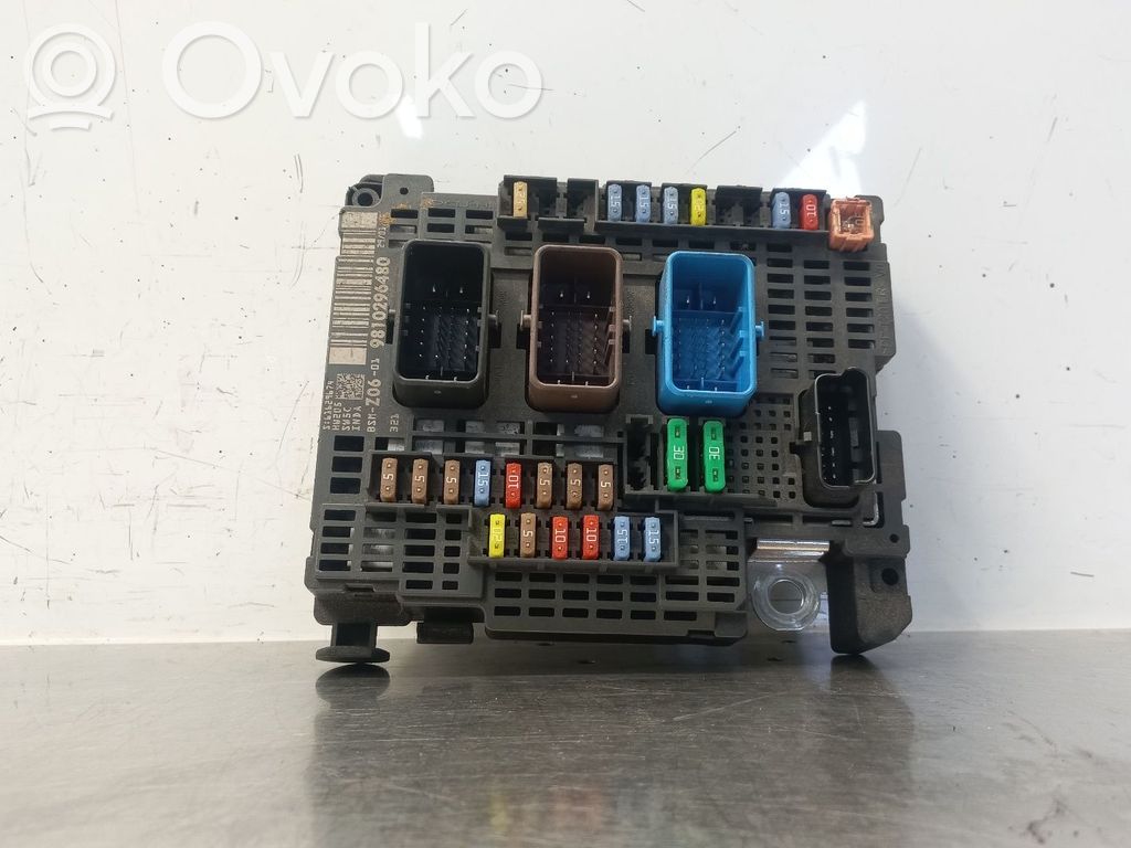 Módulo de fusible   9810296480