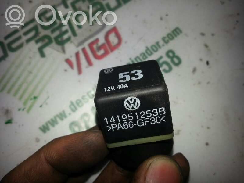 Audi A4 S4 B5 8D Interruttore a pulsante start e stop motore 