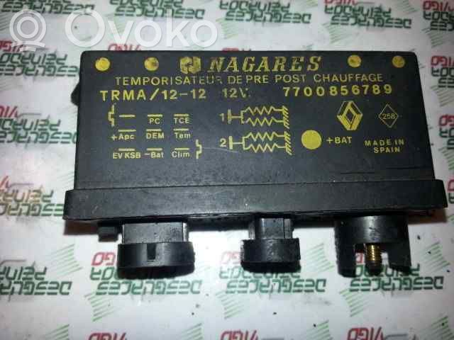 Télécommande de chauffage Webasto   7700856789,83334