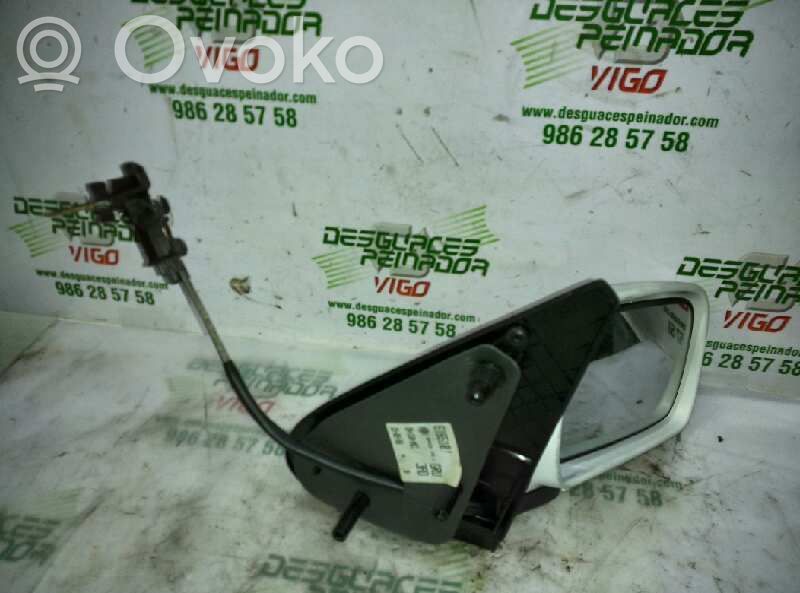 Volkswagen Polo III 6N 6N2 6NF Side car body part 
