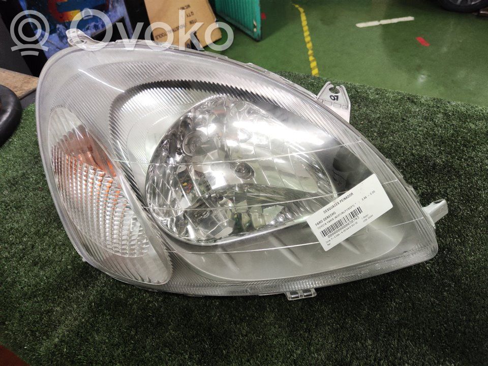 Toyota Yaris Headlight/headlamp 