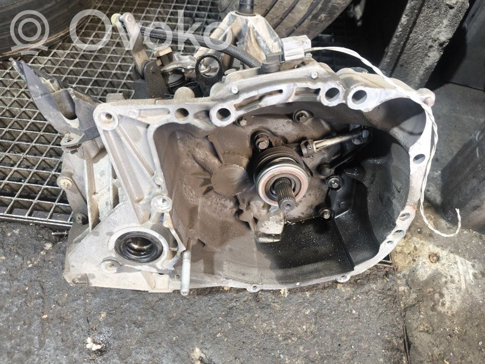 Renault Clio III Boîte de vitesses manuelle à 5 vitesses