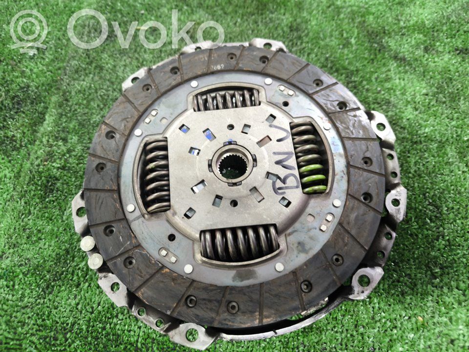 Skoda Fabia Mk2 (5J) Kit frizione 