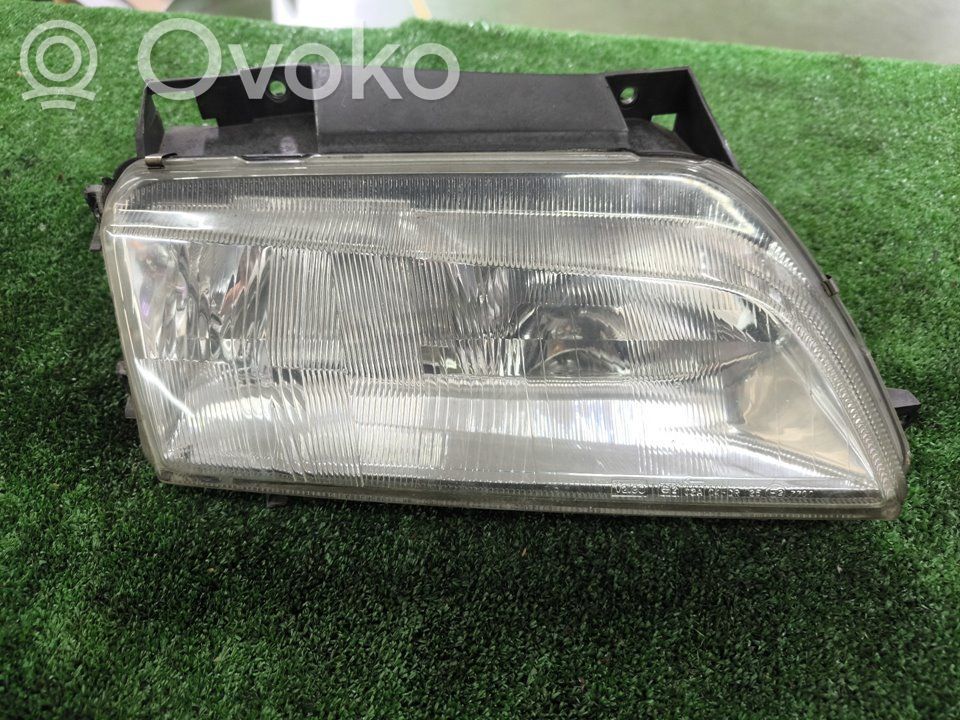 Citroen Xantia Lampa przednia 