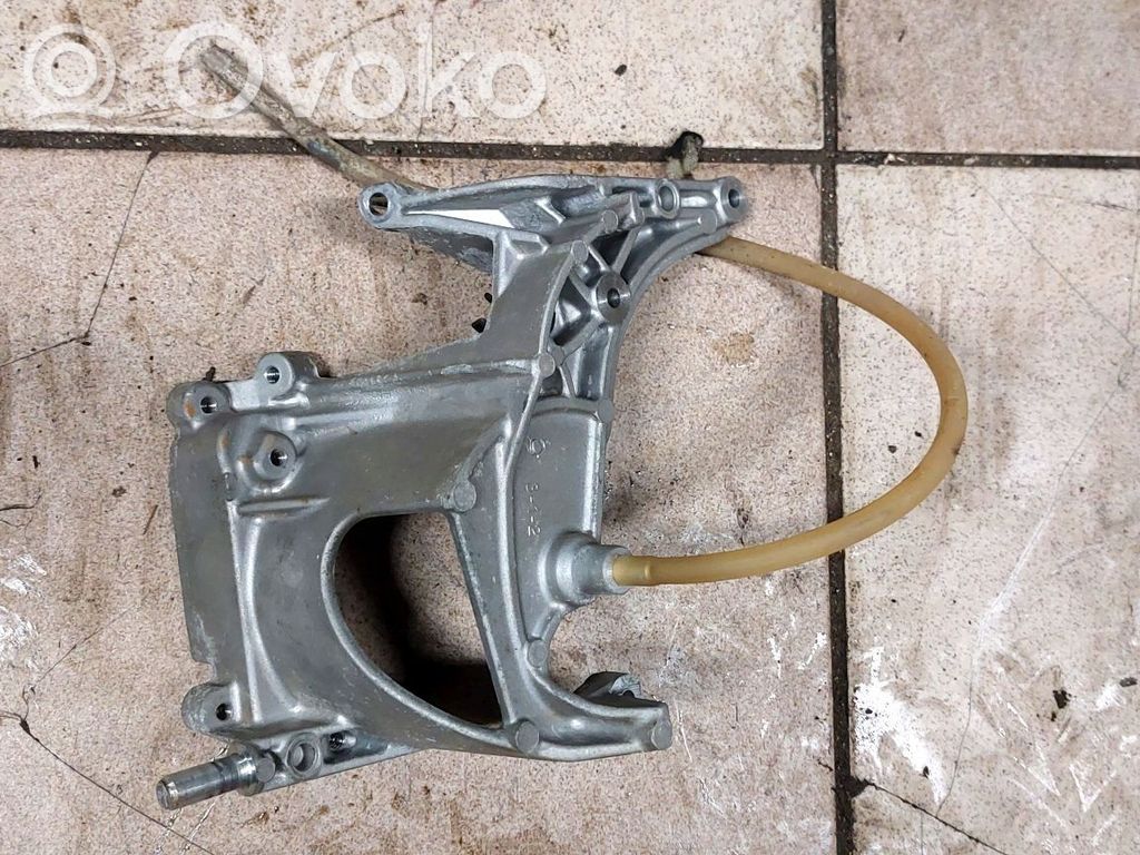 Citroen C4 II Picasso Fuel filter bracket/mount holder 