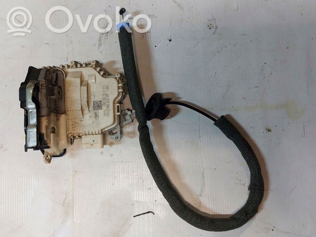 Etuoven lukko   8J1837016