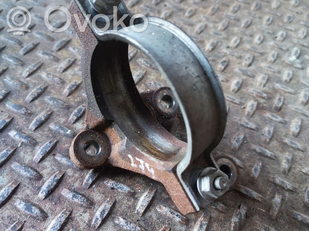 Ford Mondeo MK V Driveshaft support bearing bracket 