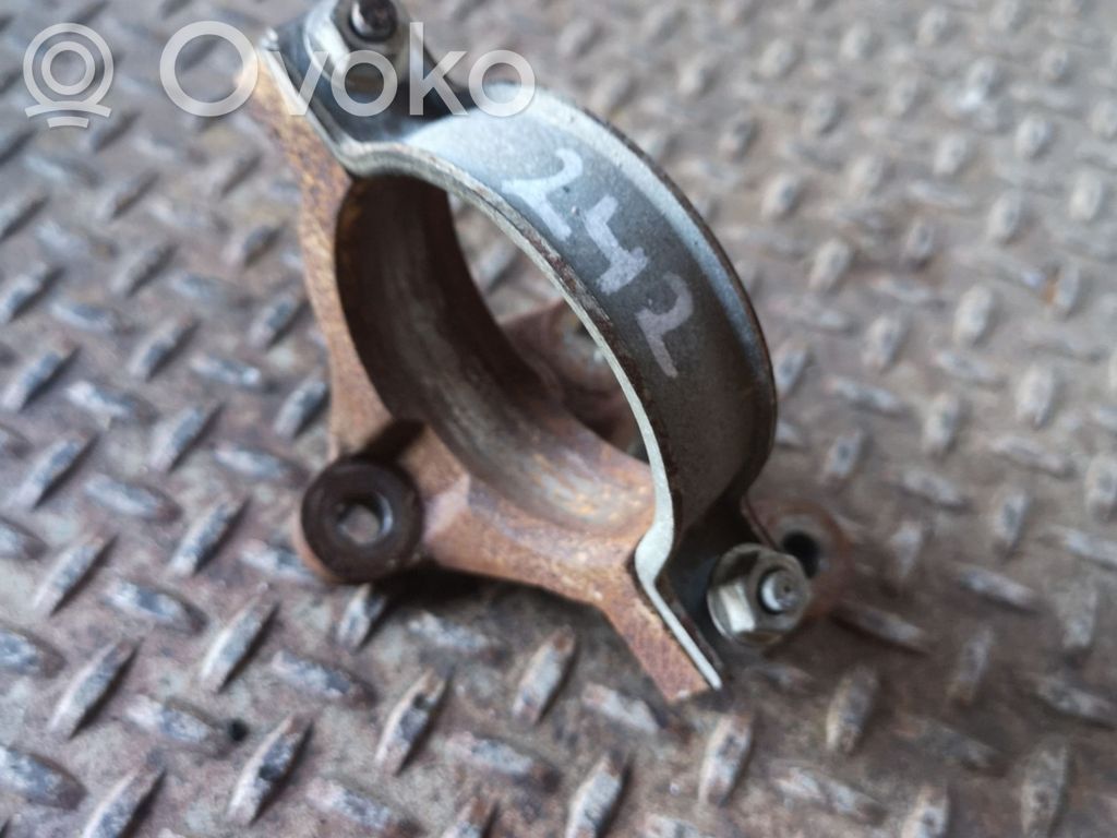 Ford Mondeo MK V Driveshaft support bearing bracket 