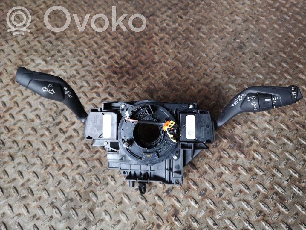 Ford Focus Wiper turn signal indicator stalk/switch 