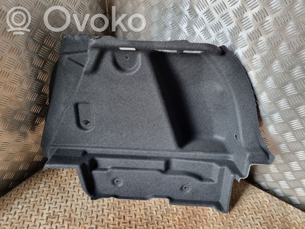 BMW 1 F40 Trunk/boot lower side trim panel 