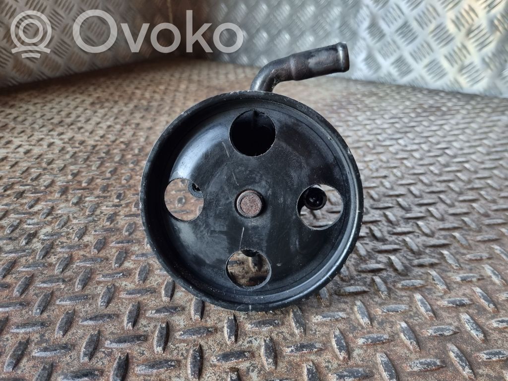 Ford Fiesta Power steering pump 